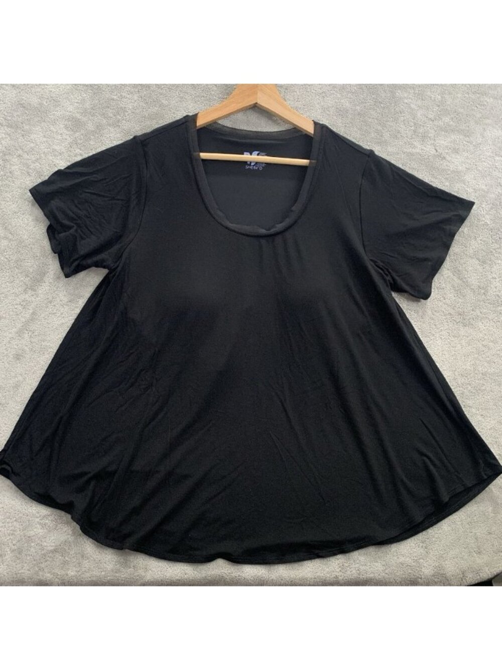 Shebird Shirt Women 7 XL Black Scoop Neck Built in Bra Minimalist Lounge Casual